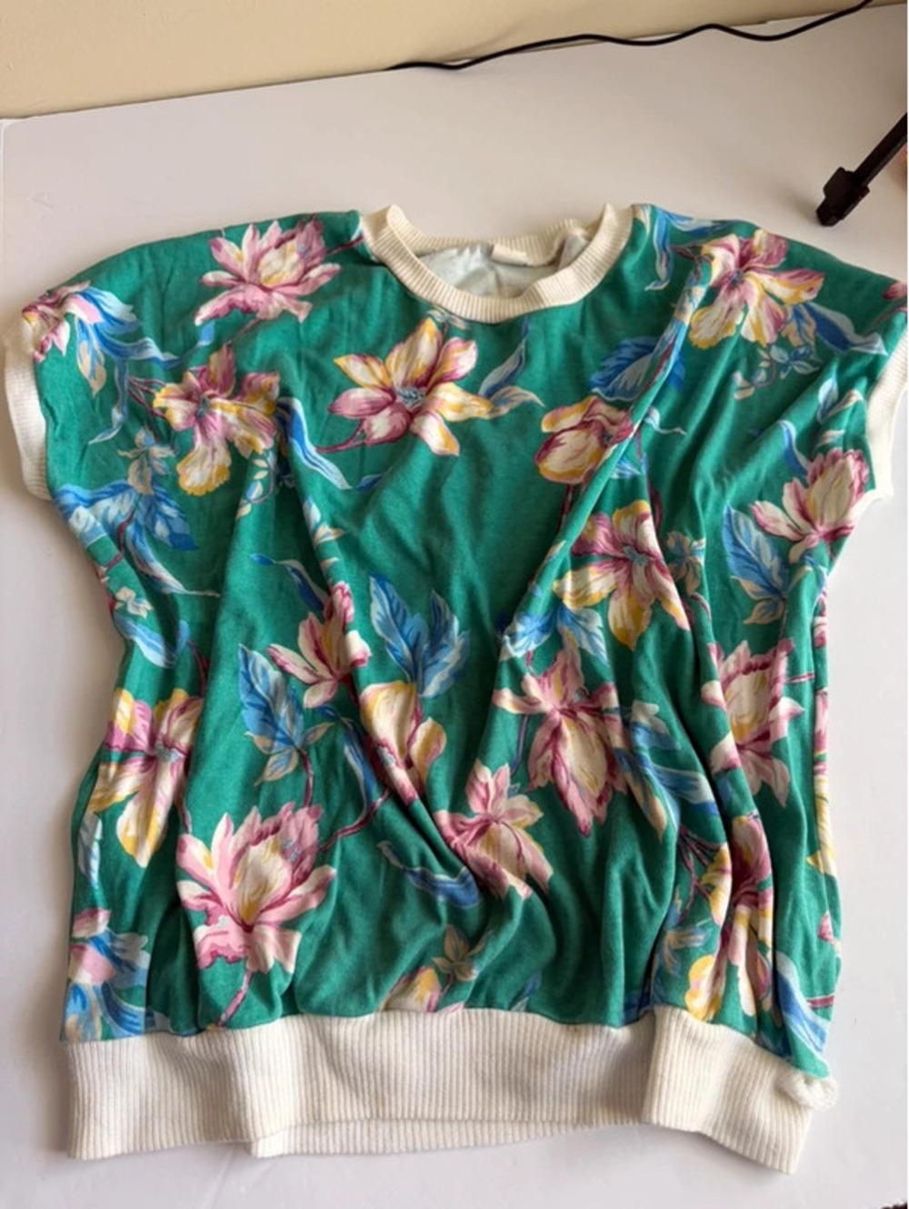 Vintage 1990s Floral Short Sleeve Sweatshirt Size XXL Green Grandmacore